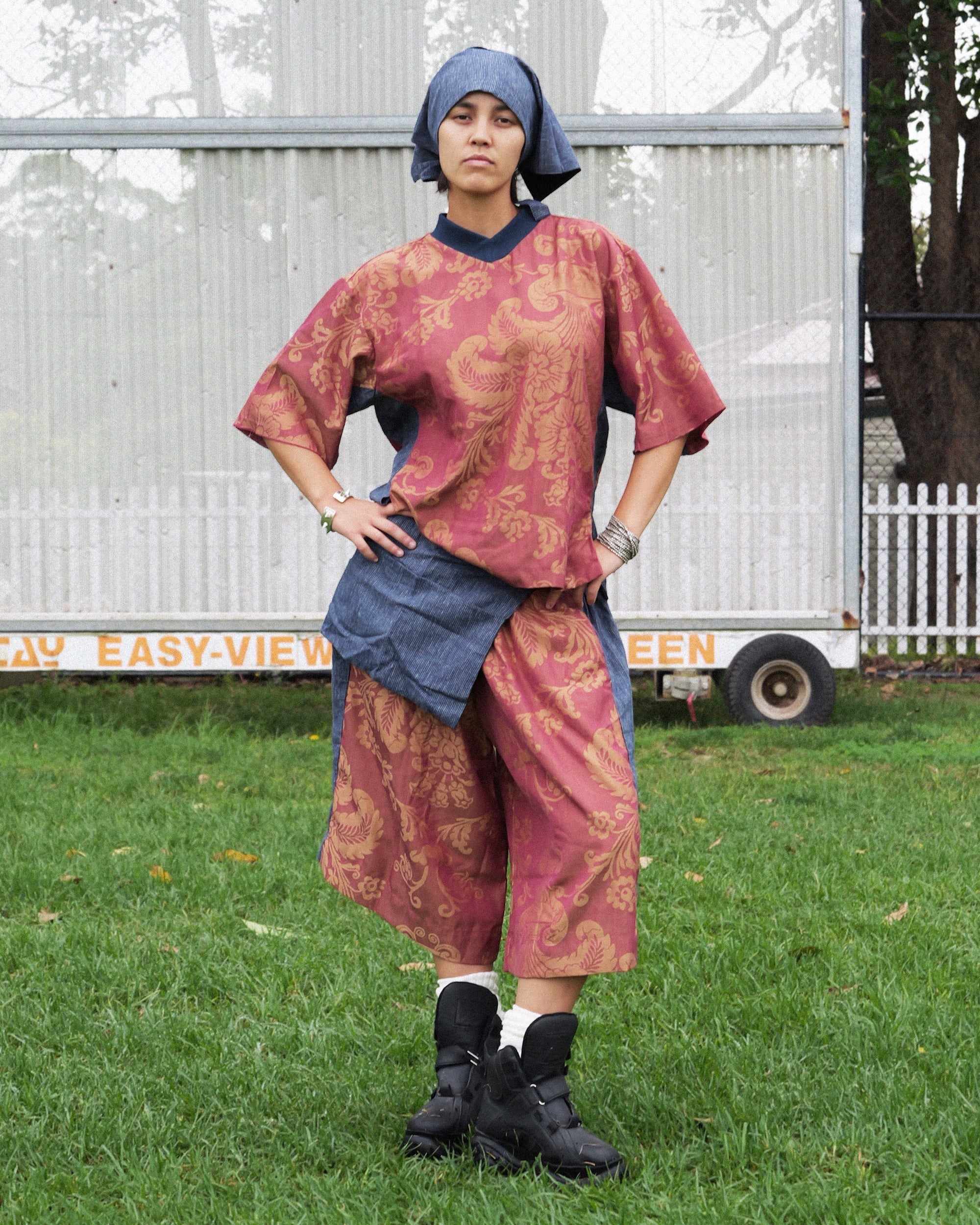 Hiro Apron in Hemp Pinstripe