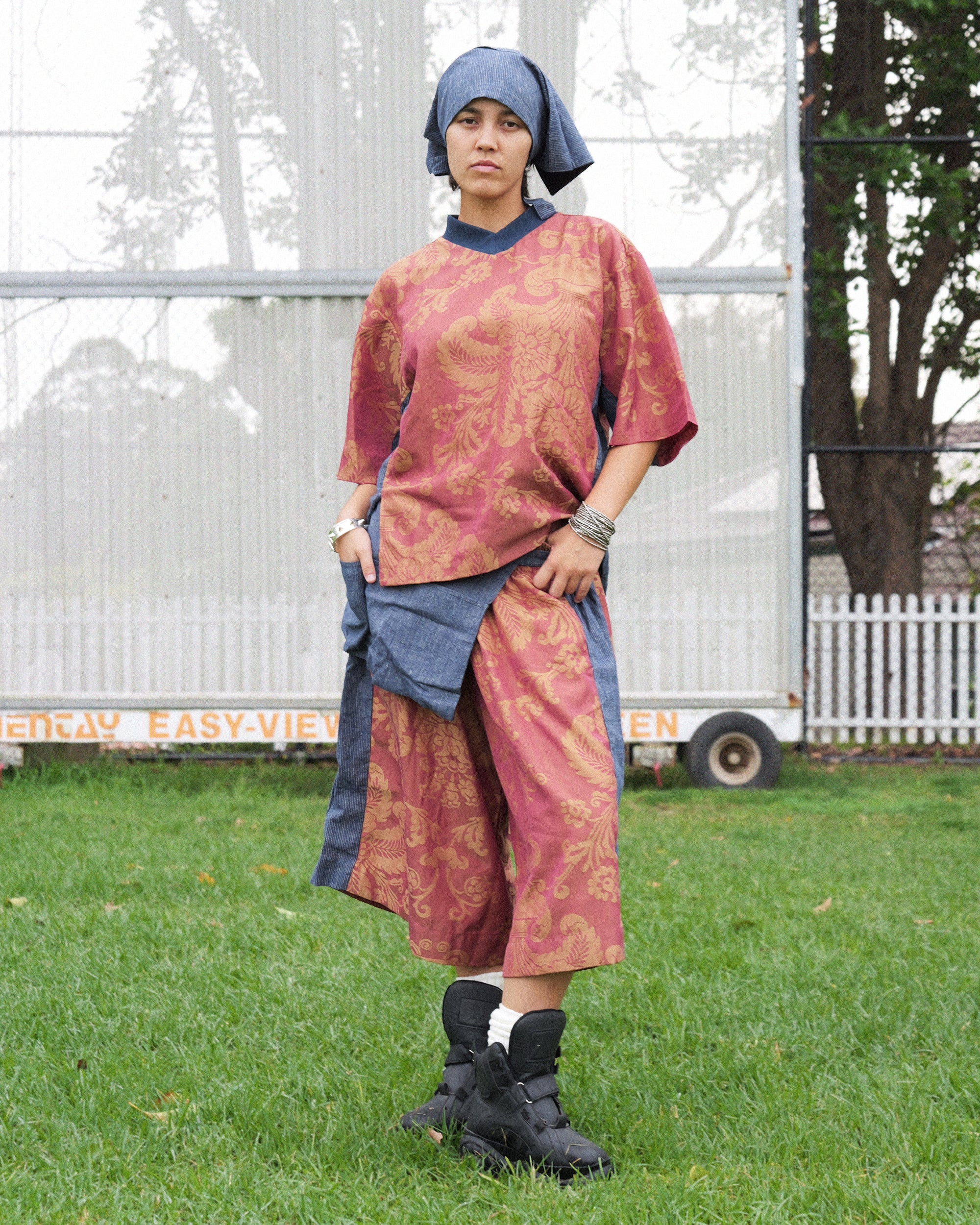 Hiro Jersey Top in Jacquard / Hemp Pinstripe