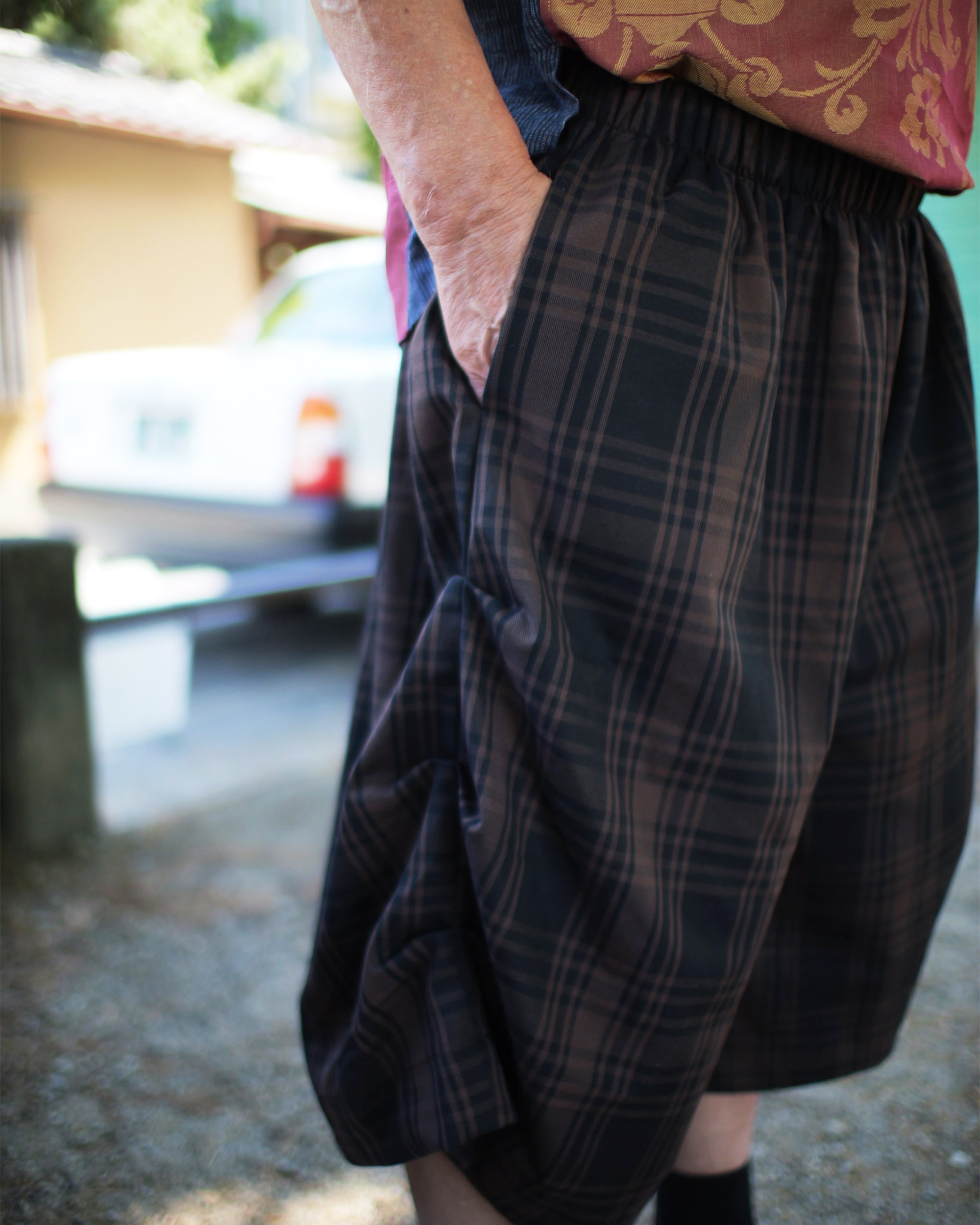 Kenji Shorts in Bark Tartan