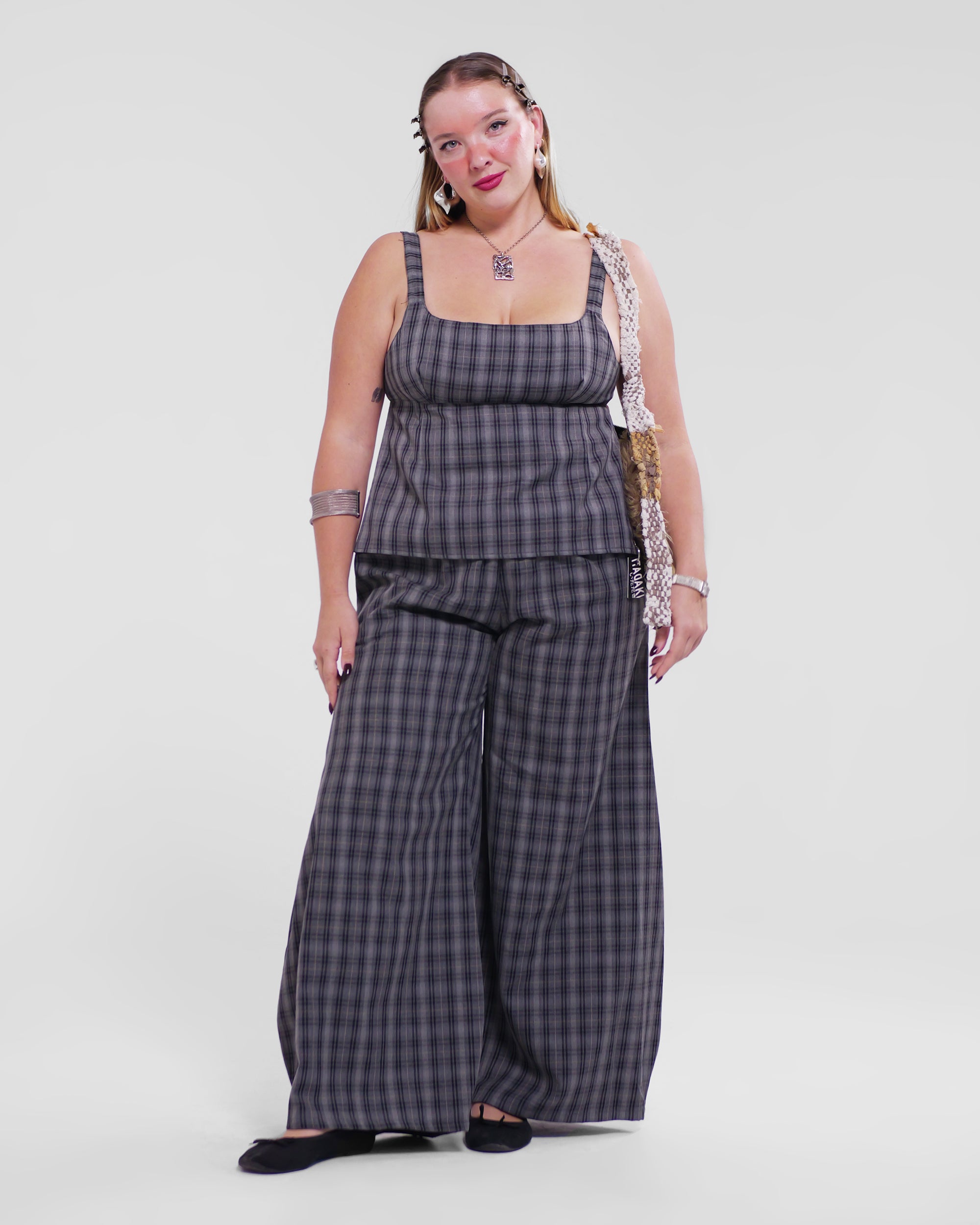 Shawties Puff Pant in Smoke Check