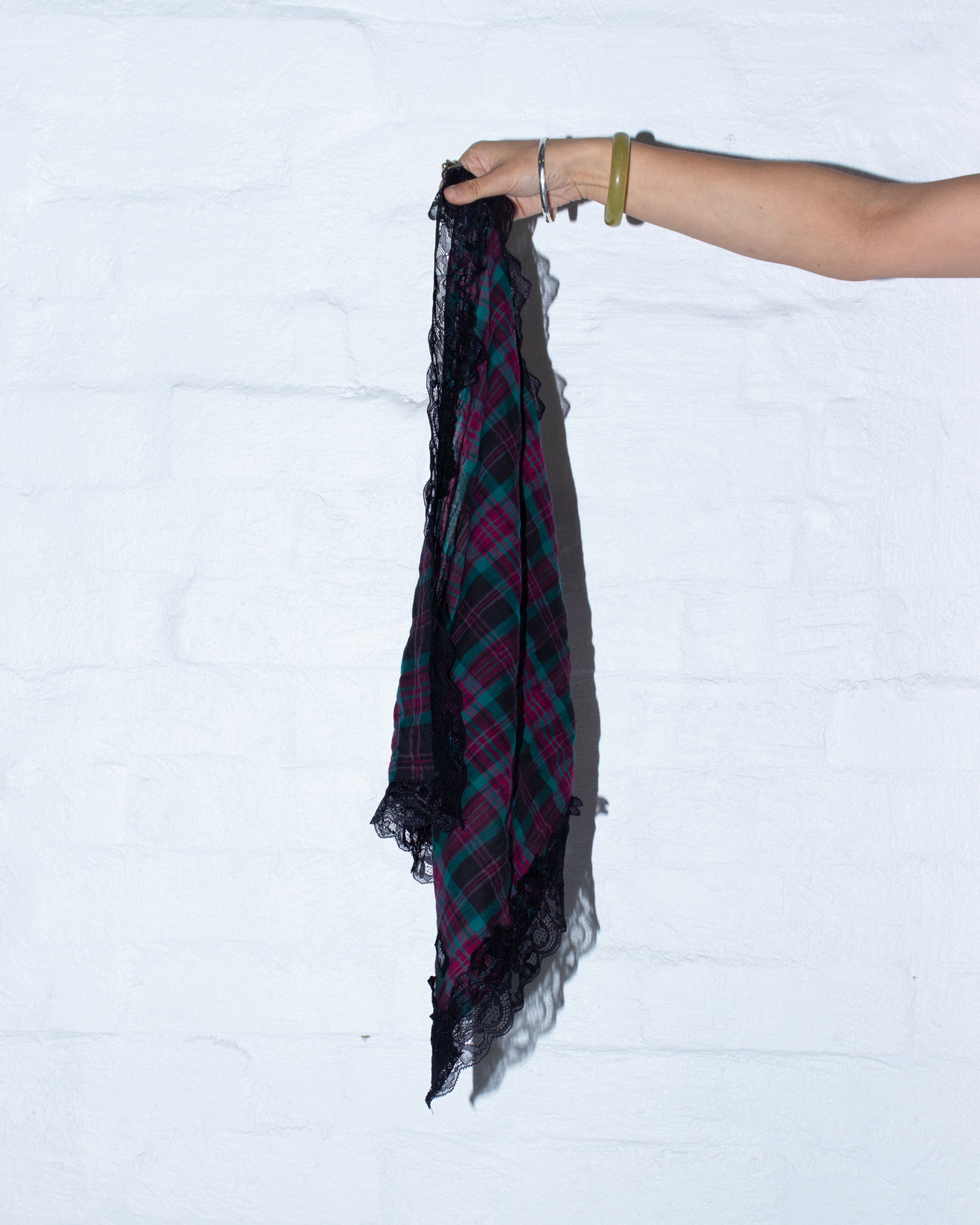 Lace Headscarf in Goji