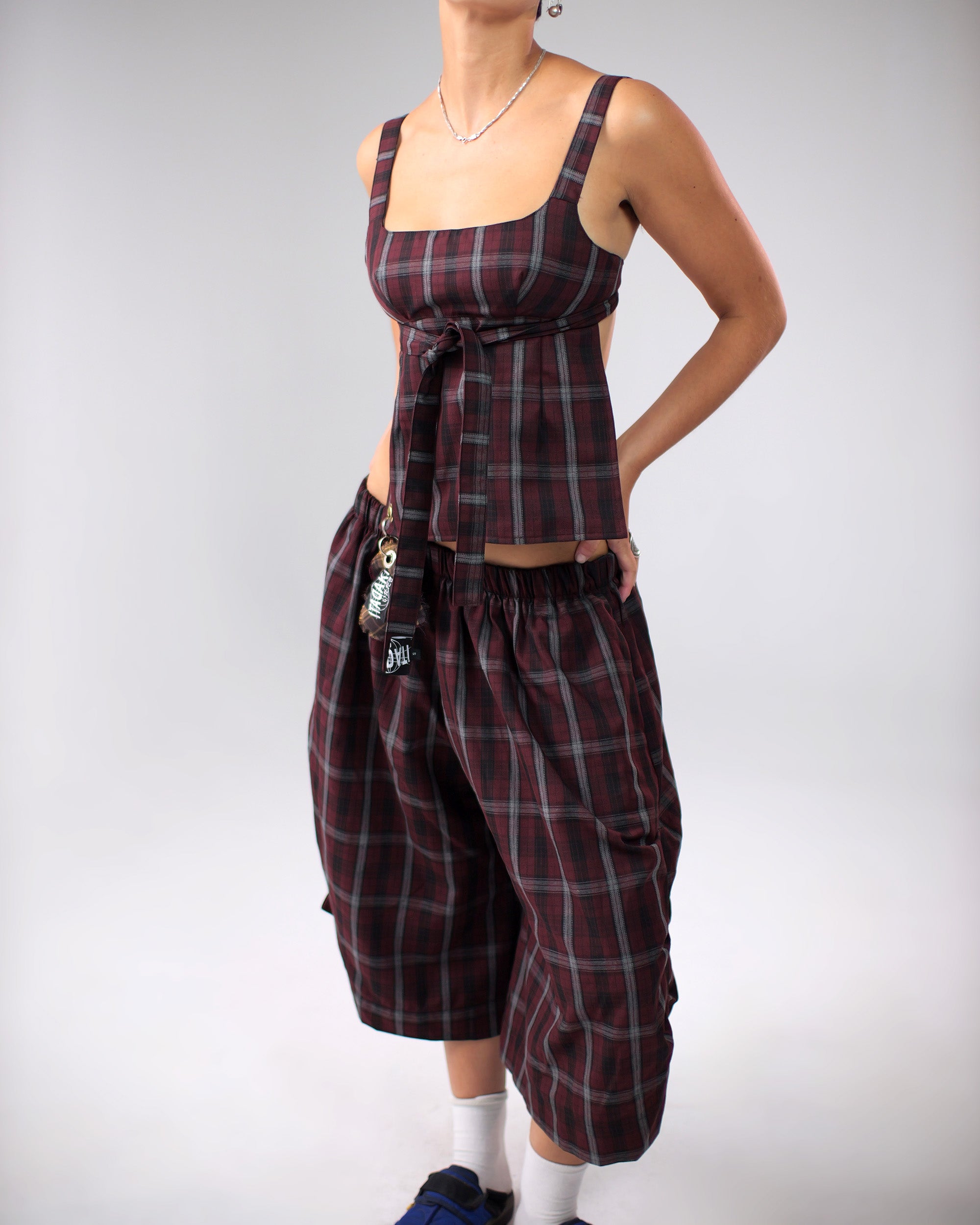 Kenji Shorts in Wine – ITADAKI