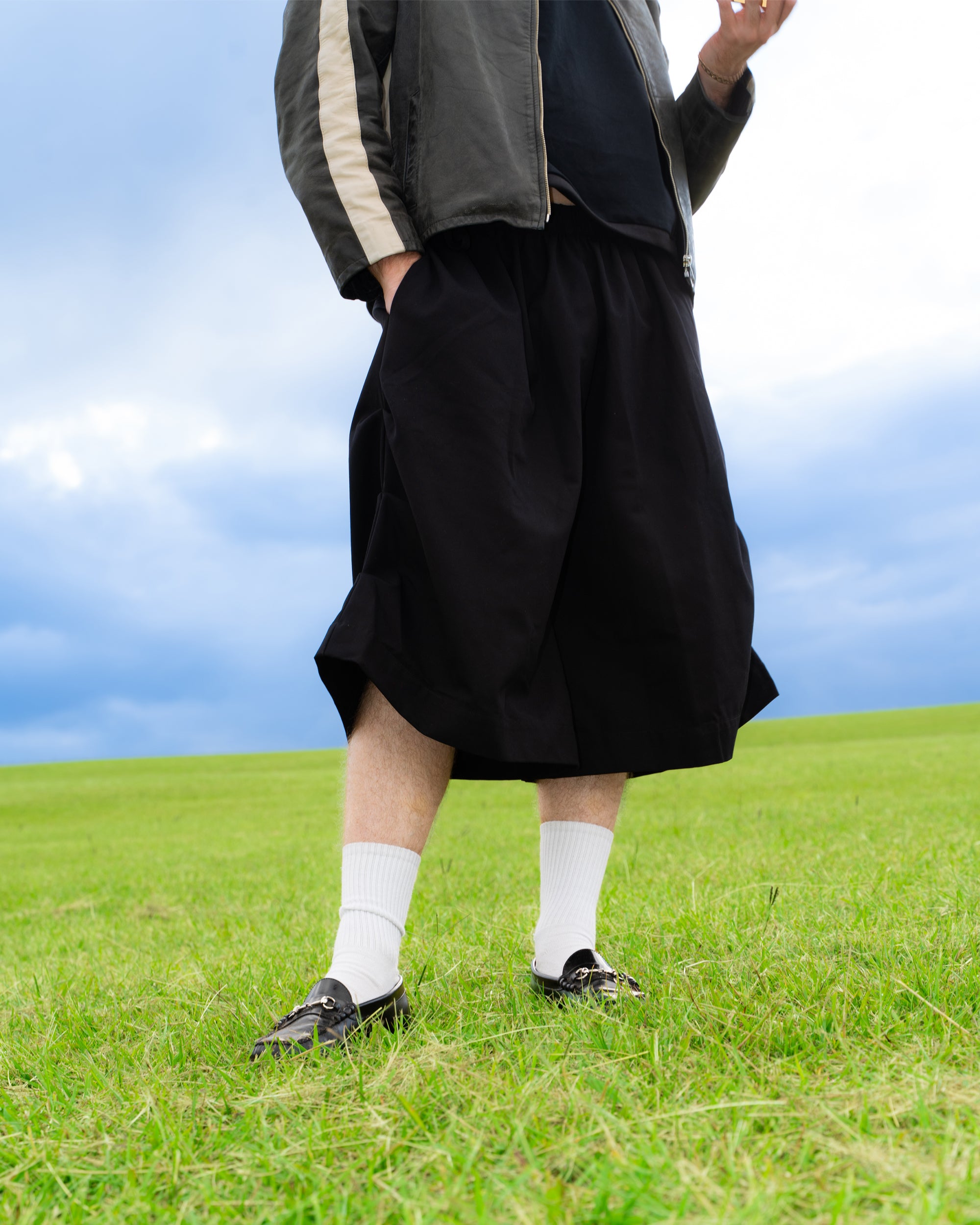 Kenji Shorts in Black