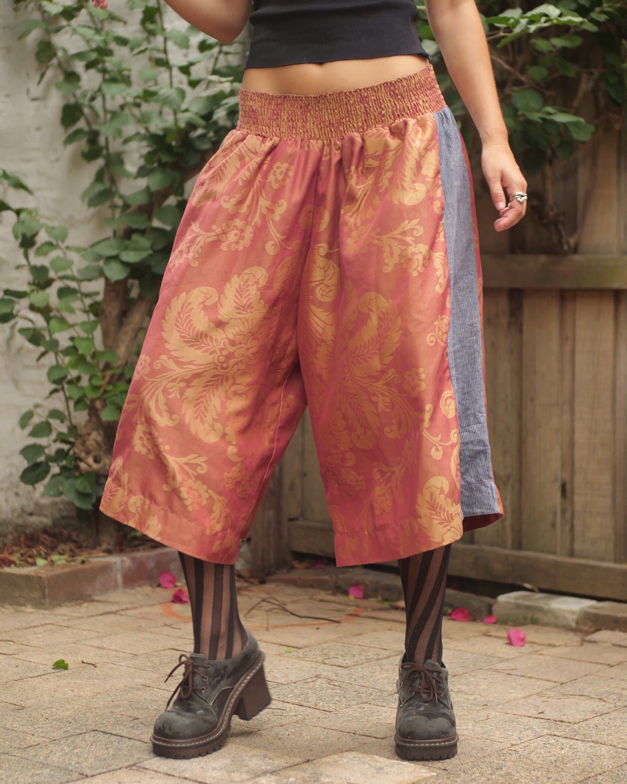 Hiro Shorts in Jacquard