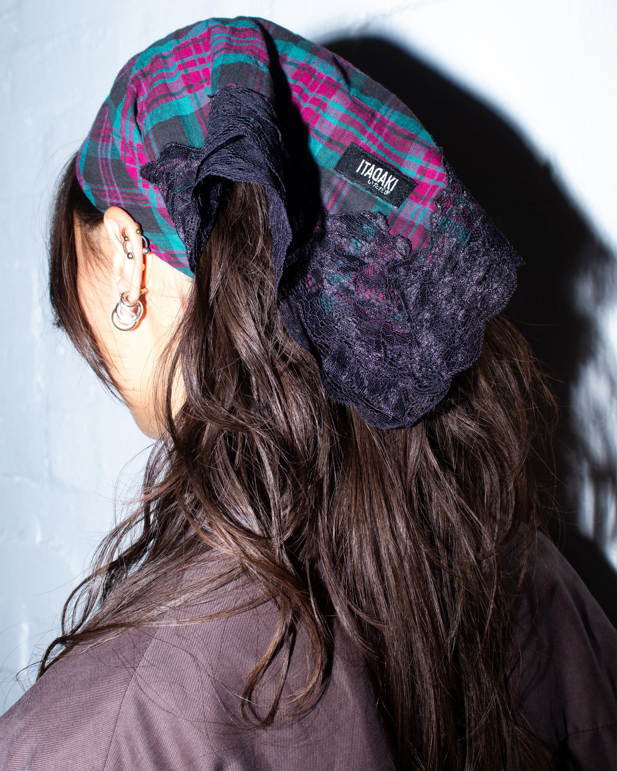 Lace Headscarf in Goji