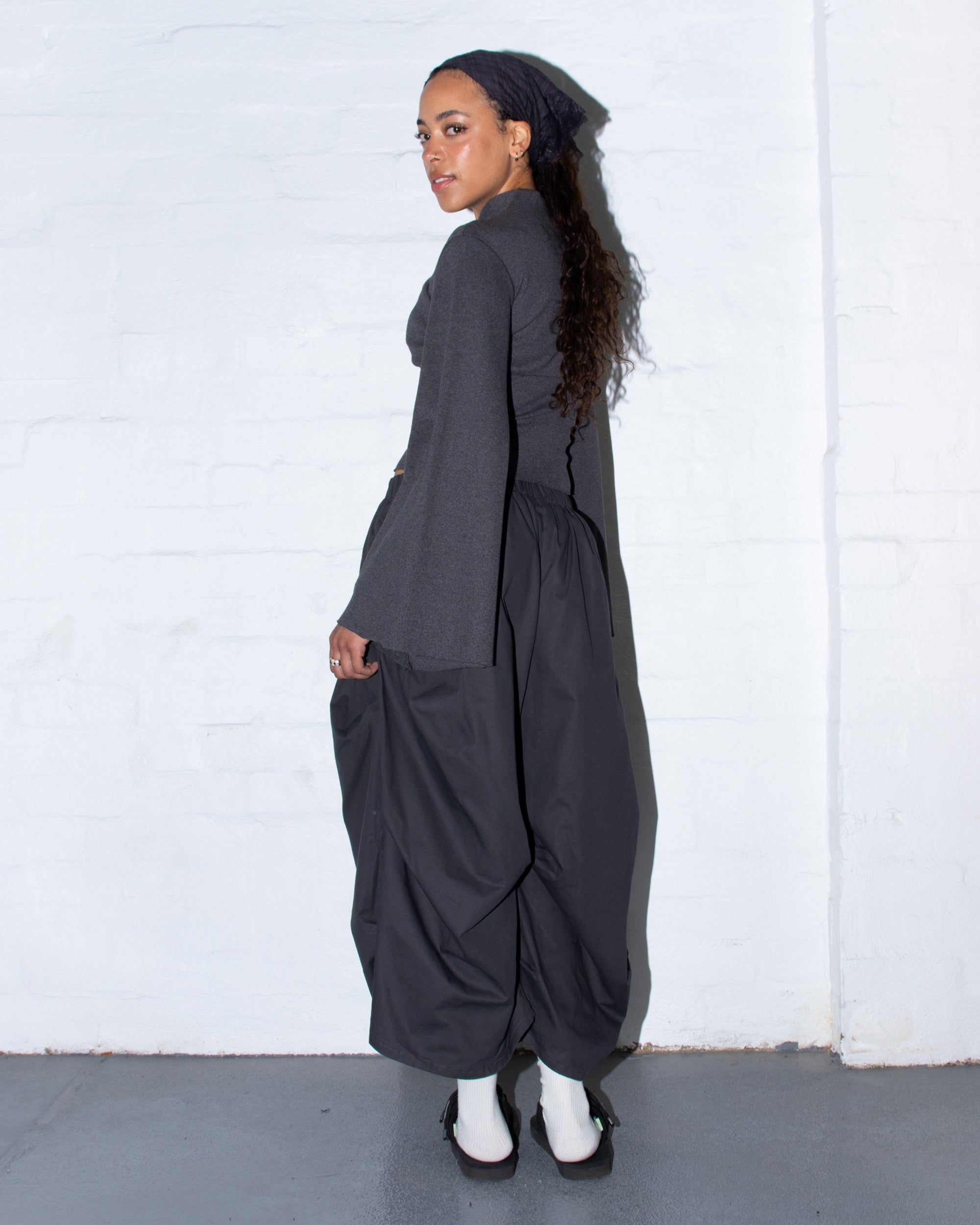 Long Sleeve Kimono Ribbed Top in Charcoal